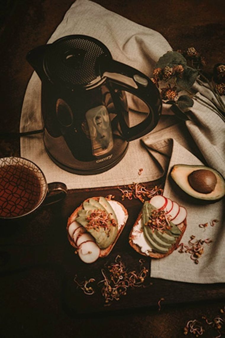 Camry, czajnik elektryczny, plastikowy, 1.7 L, 2000W, CR 1255