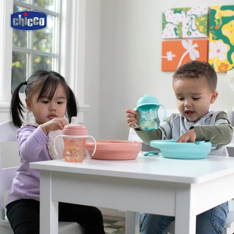 Chicco, kubek treningowy, niekapek z twardym ustnikiem, brzoskwiniowy, 6m+, 200 ml