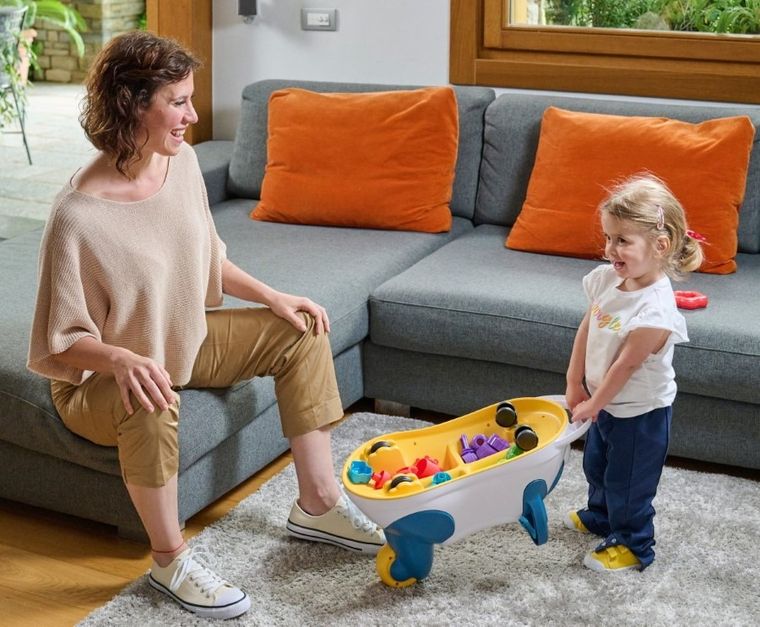 Chicco, Move & Grow, Panda, Jeździk 3w1 z funckją taczki i pojemnika na zabawki