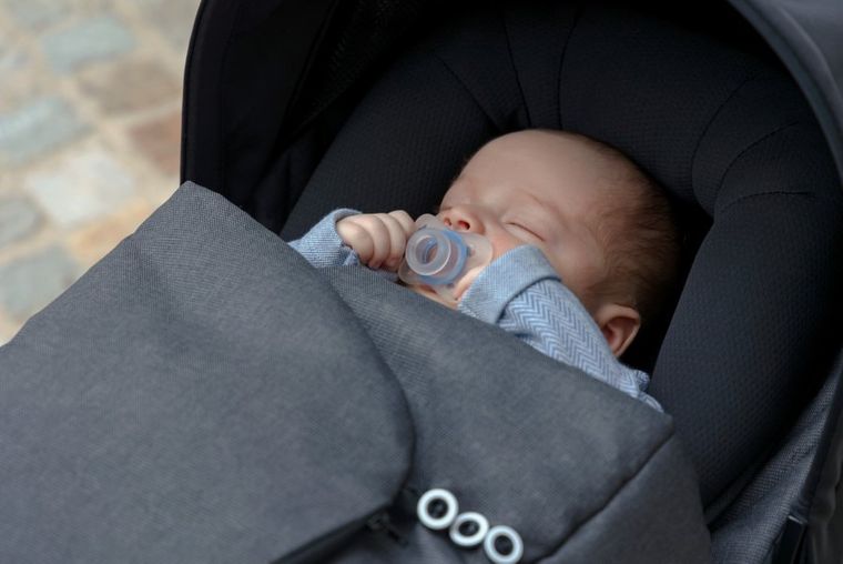 Chicco, One4Ever, miękka gondola do wózka, Pirate Black