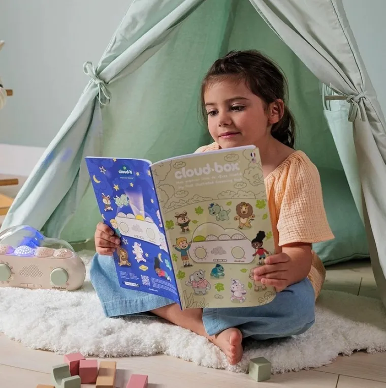 Cloud B, CloudBox, muzyczny projektor z bajkami, polsko-angielski