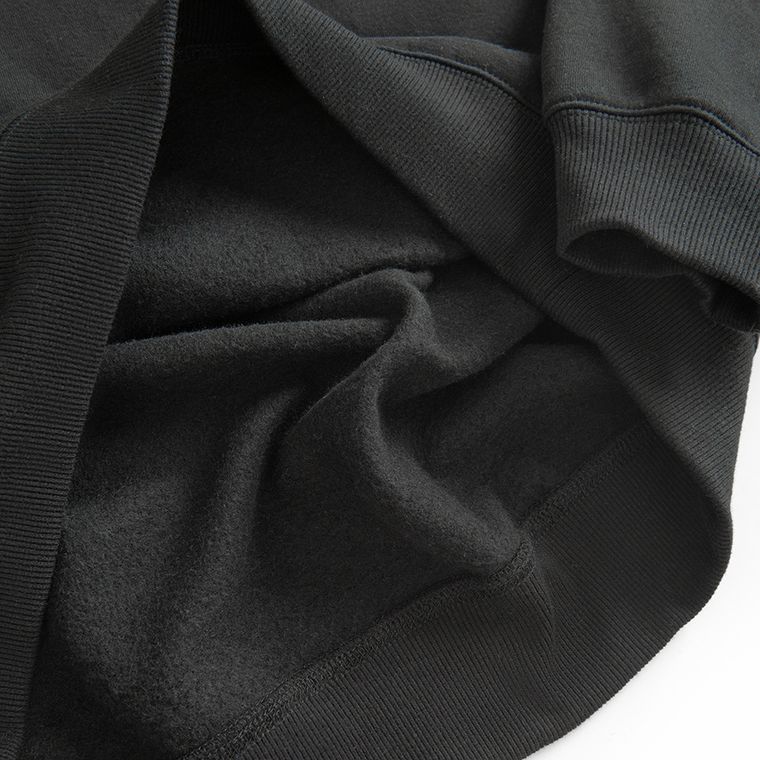 Czarna bluza o kroju cropp boxy NOWEAR