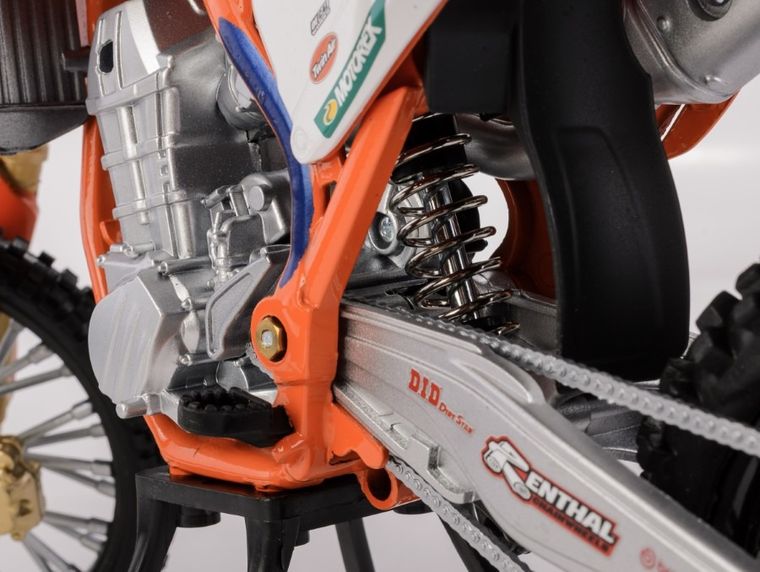 Daffi, Red Bull KTM 450 SX-F No.1 Rider: Chase Sexton 2024, motocykl, model metalowy, 1:6