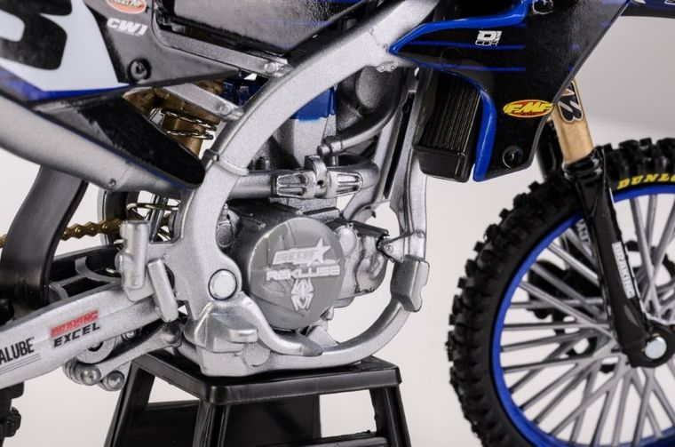 Daffi, Yamaha YZ450F Star Racing Team Bike 2022 Rider: Eli Tomac No.3, motocykl, model metalowy, 1:12