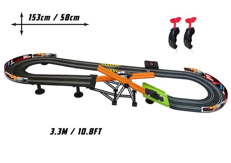 Dragon I, Szybcy i Wściekli, tor wyścigowy z pojazdami, 3,3m
