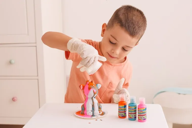 Dumel, Magiczne Malowanie, Lampka krówka, zestaw kreatywny