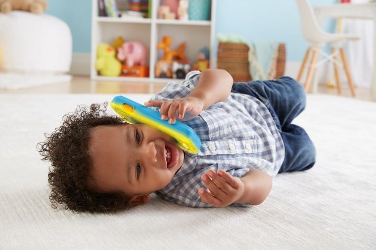 Fisher-Price, Uczący smartfonik Szczeniaczka "Nagraj wiadomość", niemowlęca zabawka interaktywna