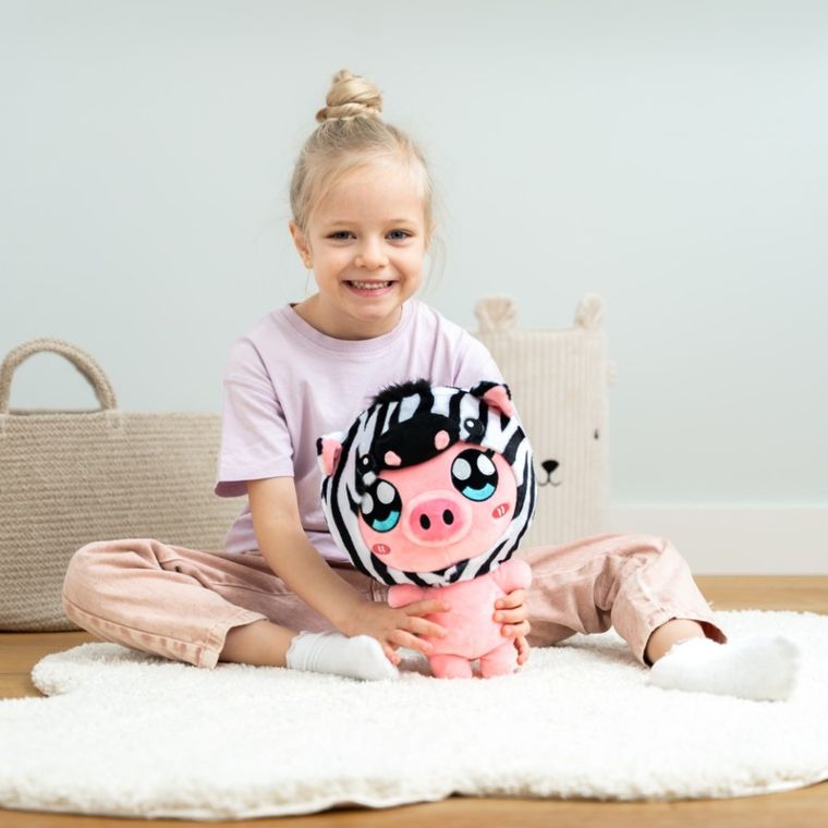 Hoody Kin Academy, maskotka w zwierzęcym kapturku, świnka