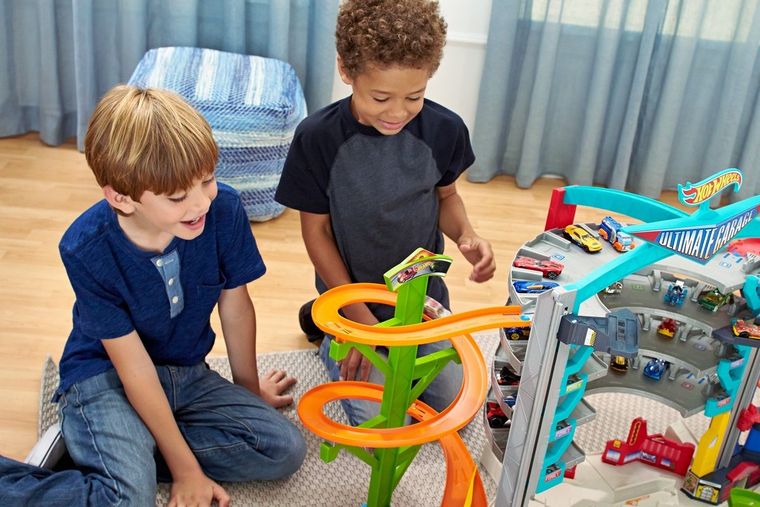 Hot Wheels, Mega Garaż, światła i dźwięki, zestaw z pojazdami