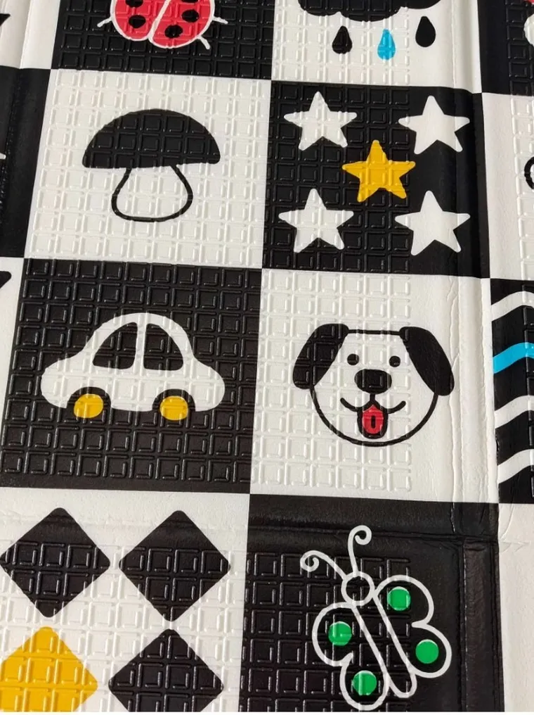 Humbi, mata edukacyjna 2w1 z pianki XPE, alfabet: wersja niemiecka, 120-180 cm