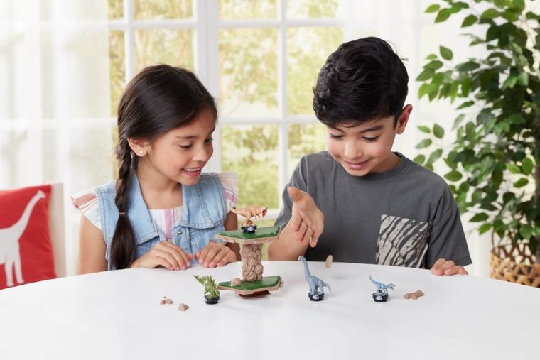 Jurassic World, Island Quake, gra zręcznościowa