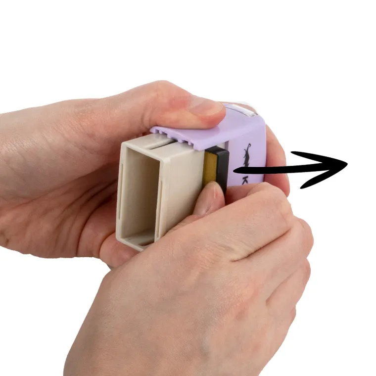 Kideaa, stempel do tkanin z literkami
