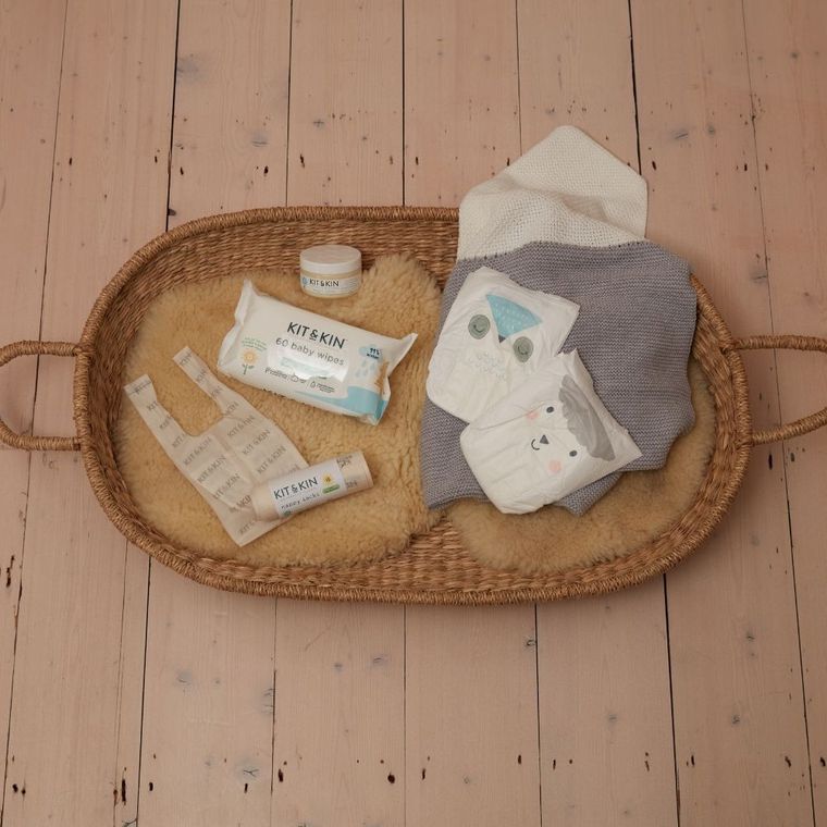 Kit and Kin, biodegradowalne pieluszki jednorazowe, rozmiar 1, Mini, 2-5 kg, owieczka i sówka, 40 szt.