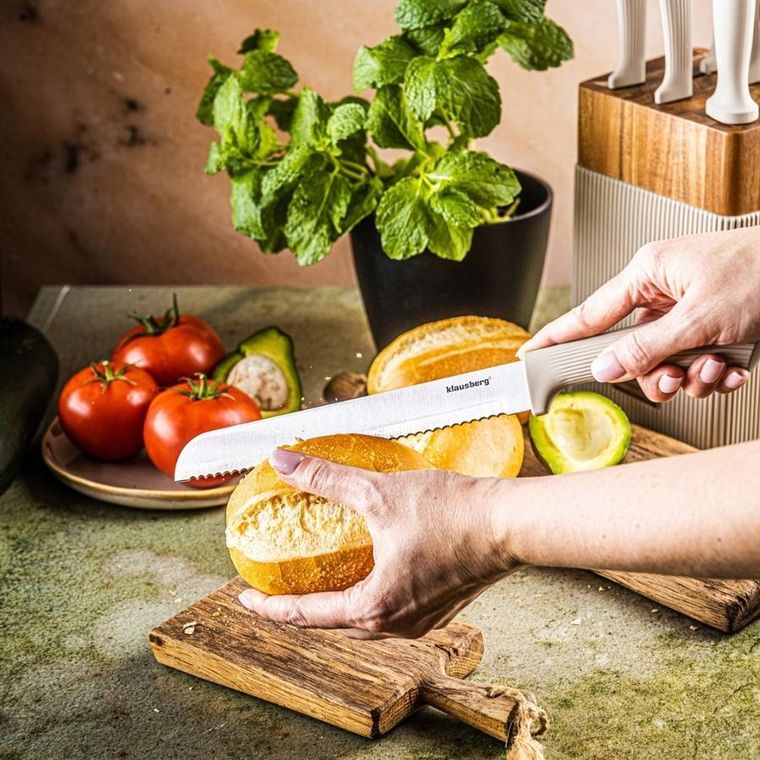 Klausberg, zestaw noży w bloku akacjowym, kb-7984