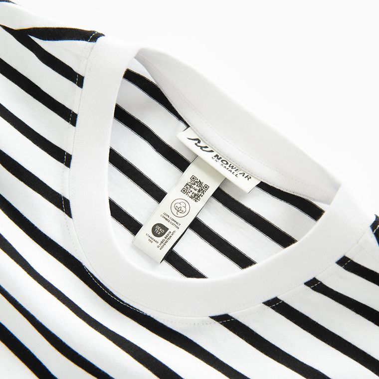 Koszulka w paski o kroju relaxed NOWEAR