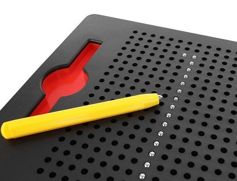 Kruzzel, tablica magnetyczna