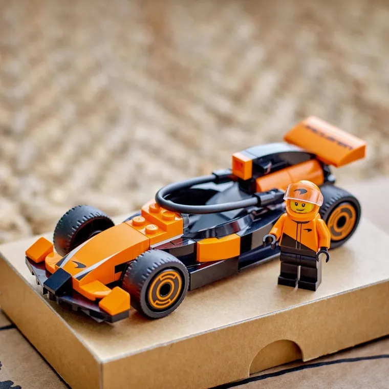 LEGO City, F1 Kierowca i bolid McLaren, 60442