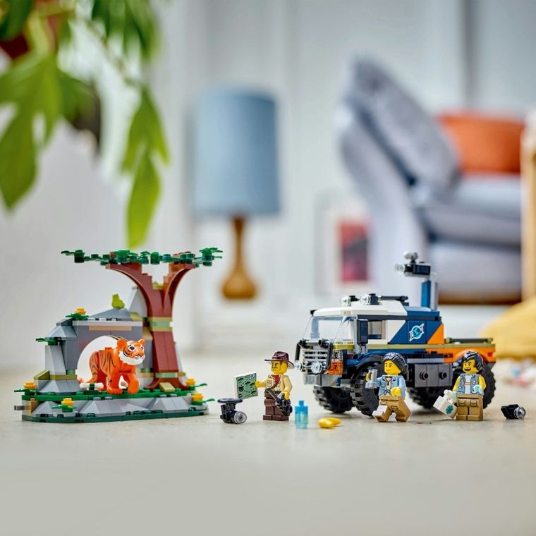 LEGO City, Terenówka badacza dżungli, 60426