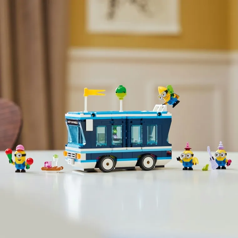 LEGO Despicable Me 4, Imprezowy autobus minionków, 75581