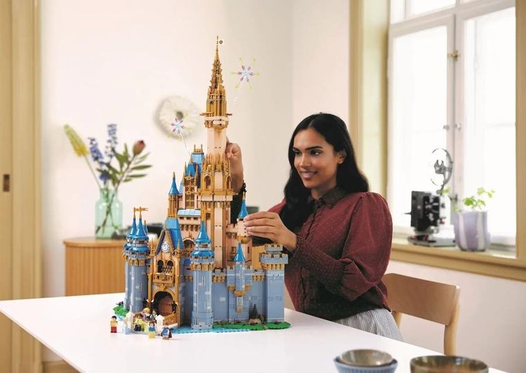 LEGO Disney, Zamek Disneya, 43222