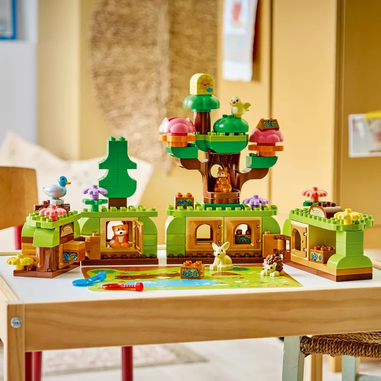 LEGO DUPLO, Las odkrywców z dzikimi zwierzętami, 10480