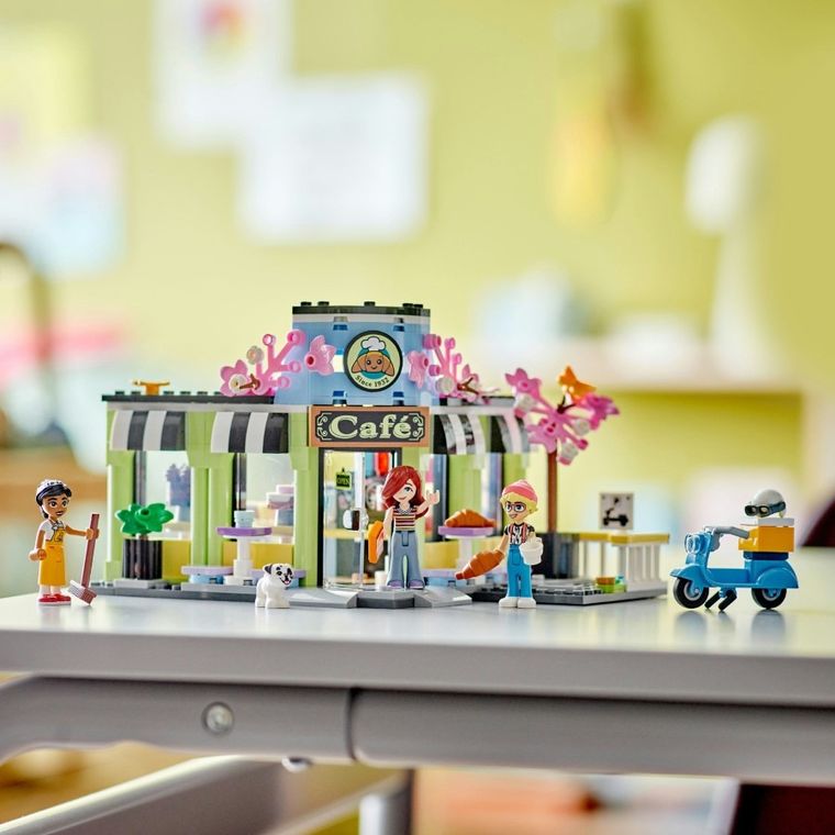 LEGO Friends, Kawiarnia w Heartlake, 42618