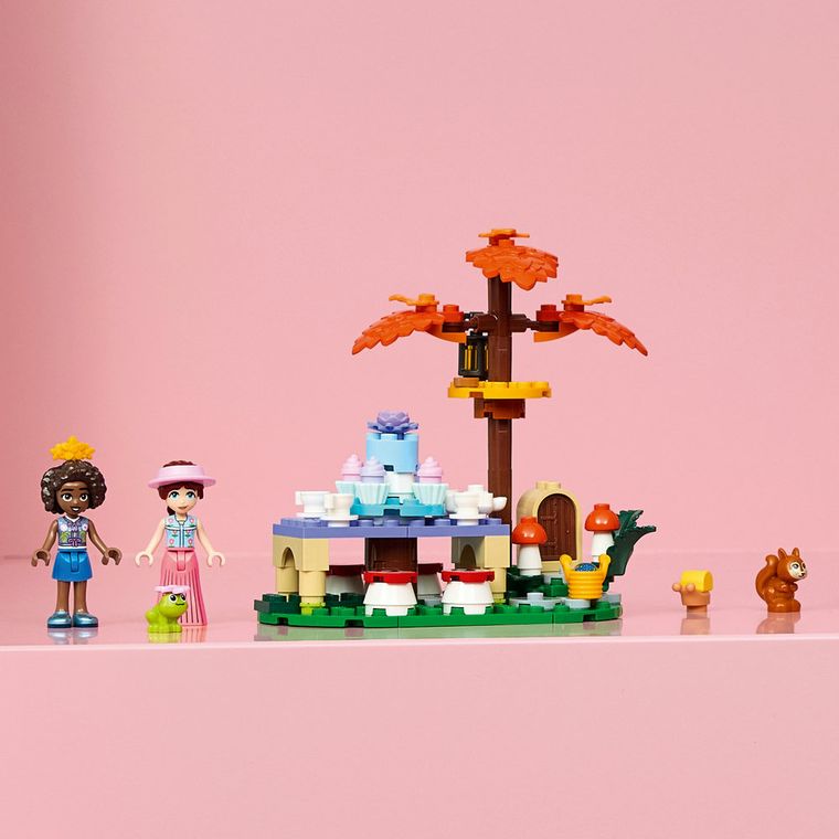 LEGO Friends, Podwieczorek w lesie, 42690