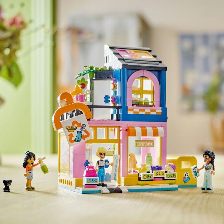 LEGO Friends, Sklep z używaną odzieżą, 42614