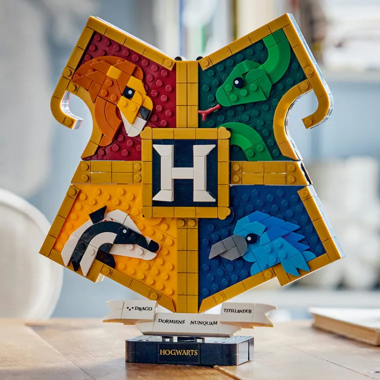 LEGO Harry Potter, Herb Hogwartu, 76462