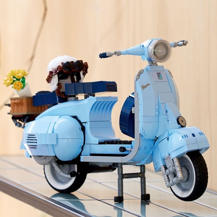 LEGO Icons, Creator Expert, Vespa 125, 10298