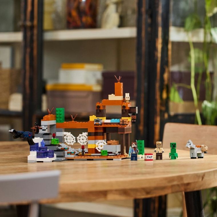 LEGO Minecraft, Kopalnia w Badlandach, 21263