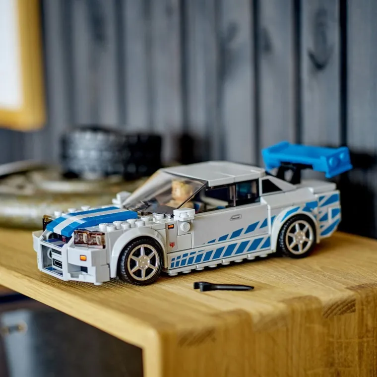 LEGO Speed Champions, Nissan Skyline GT-R (R34) z filmu „Za szybcy, za wściekli”, 76917