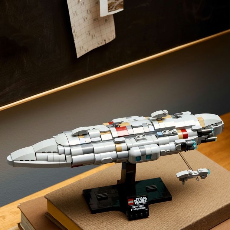 LEGO Star Wars, Krążownik typu Home One, 75405