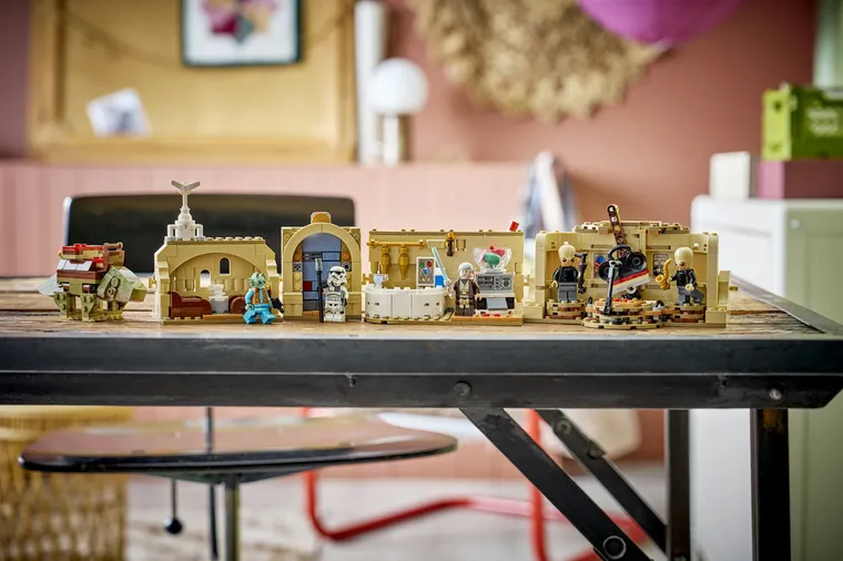 LEGO Star Wars, SMART Play: Kantyna Mos Eisley, 75425