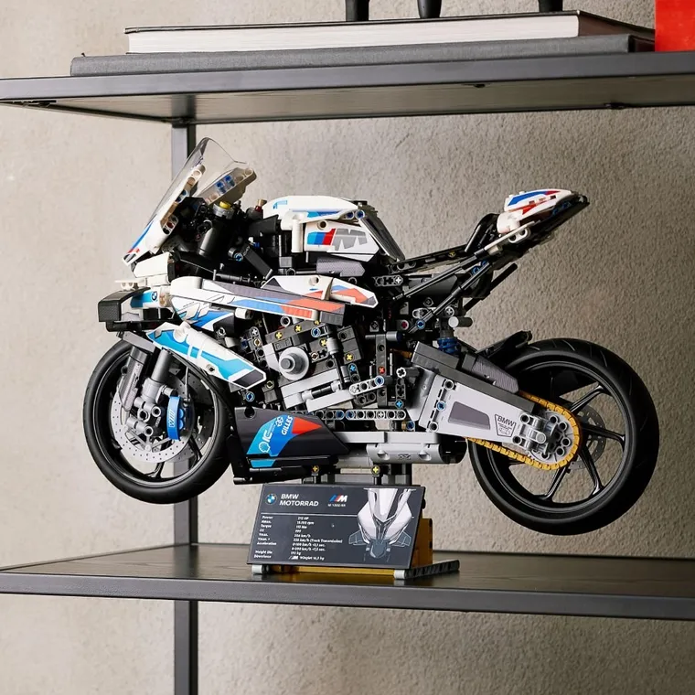 LEGO Technic, BMW M 1000 RR, 42130