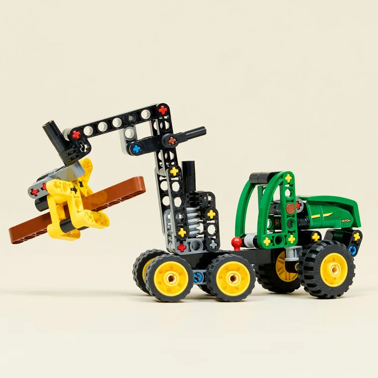 LEGO Technic, Harwester kołowy John Deere 1470H, 42218