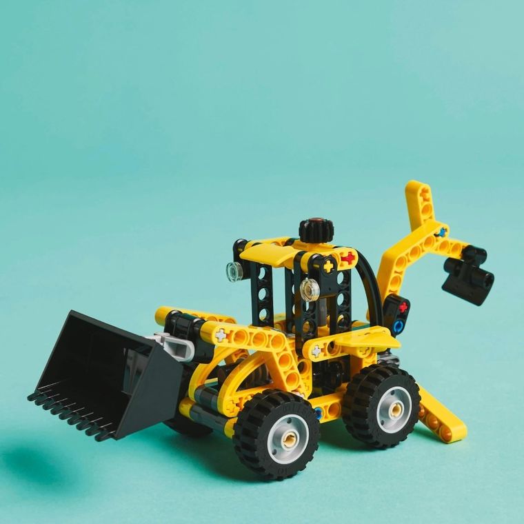LEGO Technic, Koparko-ładowarka, 42197