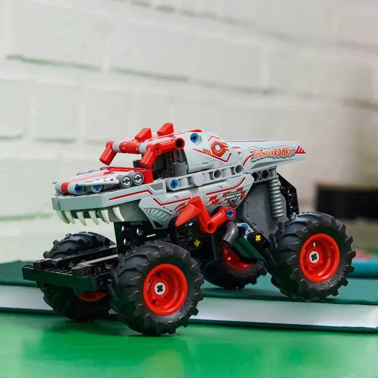 LEGO Technic, Monster Jam ThunderROARus z napędem typu pull-back, 42200
