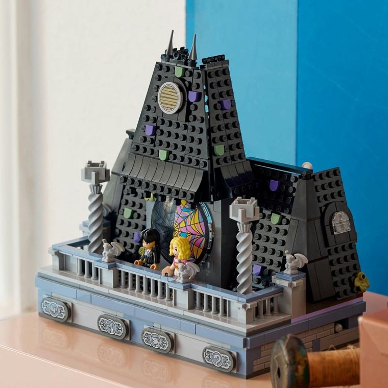 LEGO Wednesday, Pokój Wednesday i Enid, 76781