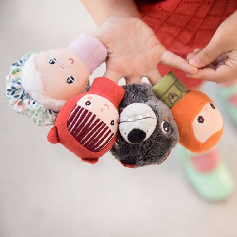 Lilliputiens, Czerwony Kapturek, mini pacynki na palce, 12m+