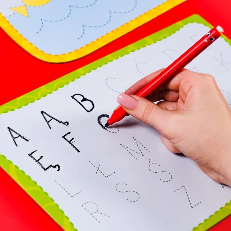 Lisciani, Montessori, szkoła pisania z 18 tabliczkami