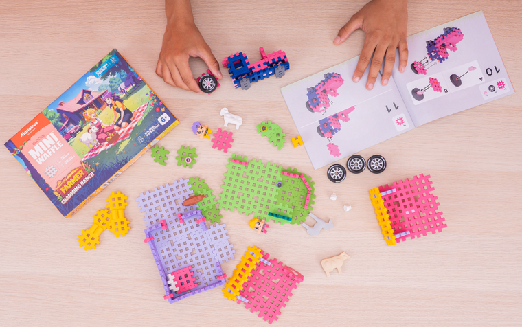 Marioinex, Mini Waffle, Farmer, Urocze Ranczo, klocki konstrukcyjne, 112 elementów