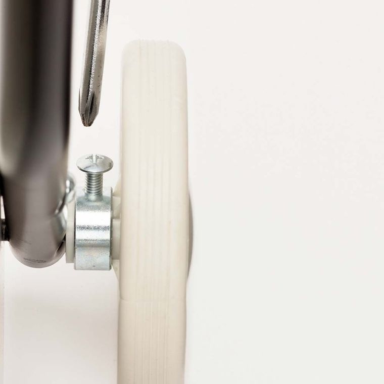 Micki, chodzik drewniany, niebieski