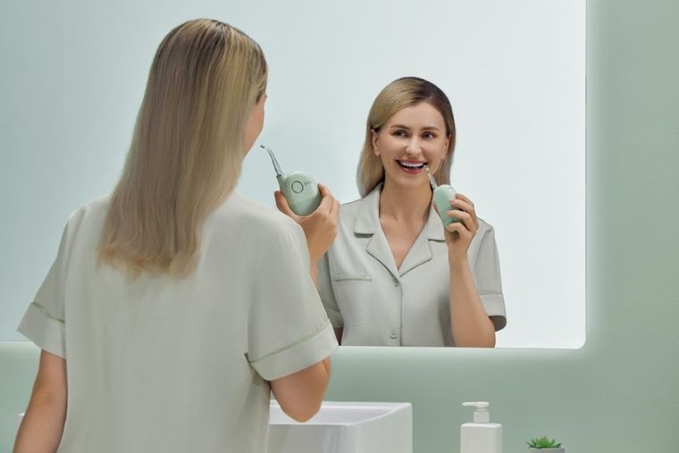 Oclean, irygator podróżny A10, biały