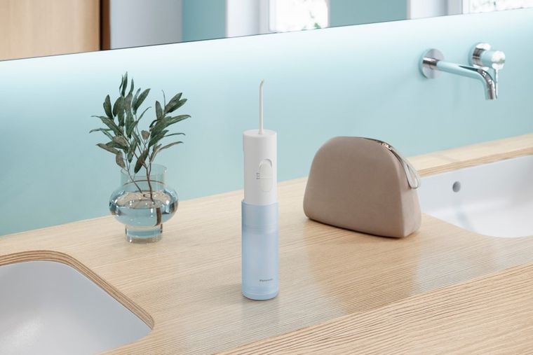 Panasonic, EW-DJ11-A503, irygator bateryjny, turystyczny