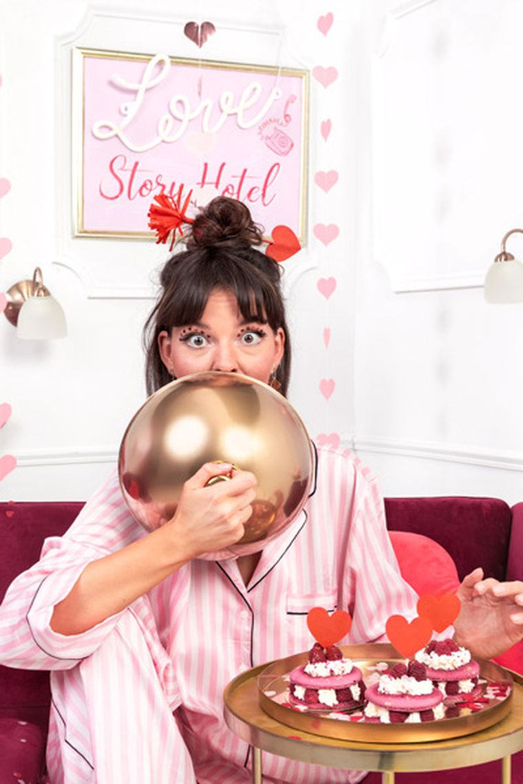 PartyDeco, dekoracje do muffinek Serca, 11 cm, 6 szt.