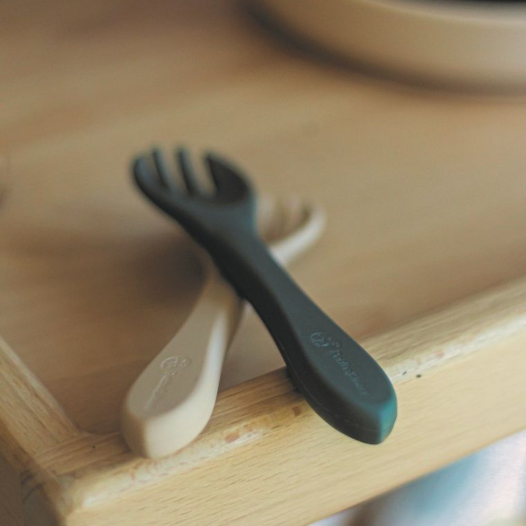 Petite&Mars, Take&Match, silikonowe sztućce, Misty Green, 6m+