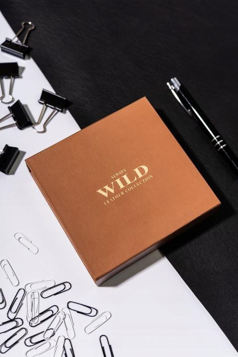 Portfel, brązowy, skórzany, Always Wild