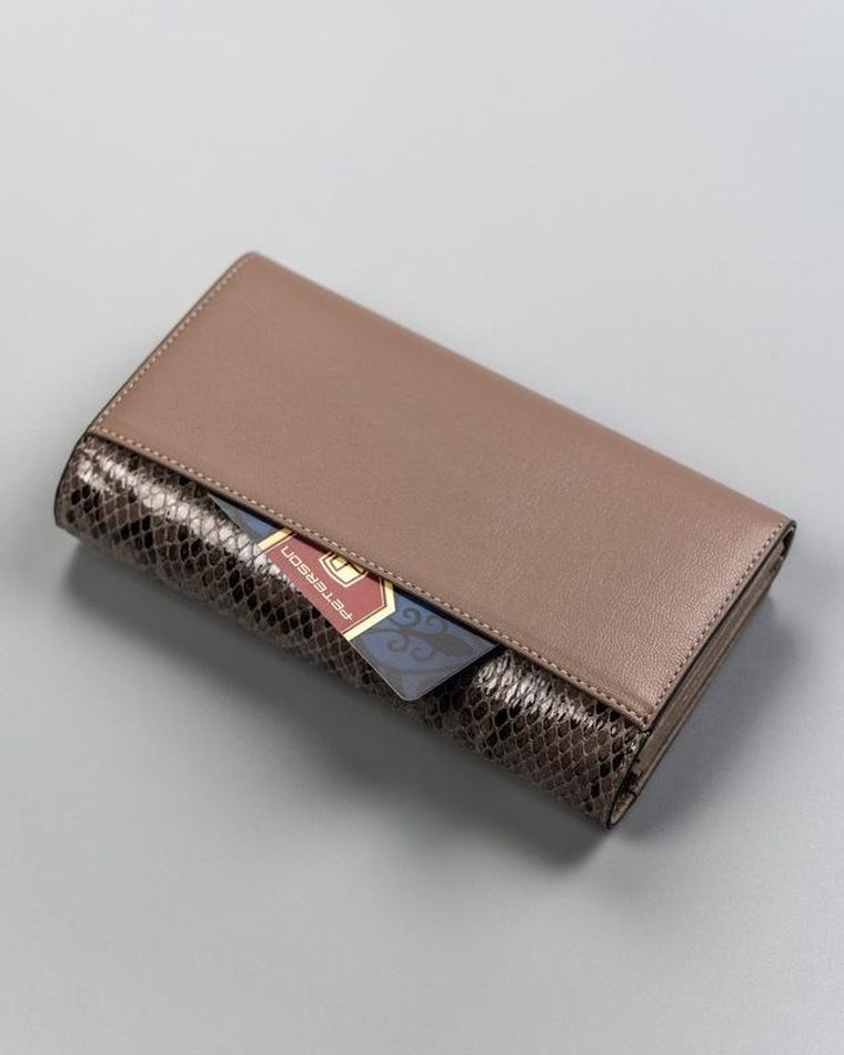 Portfel, brązowy, skórzany, Peterson