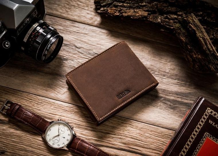 Portfel, brązowy, skórzany, Peterson